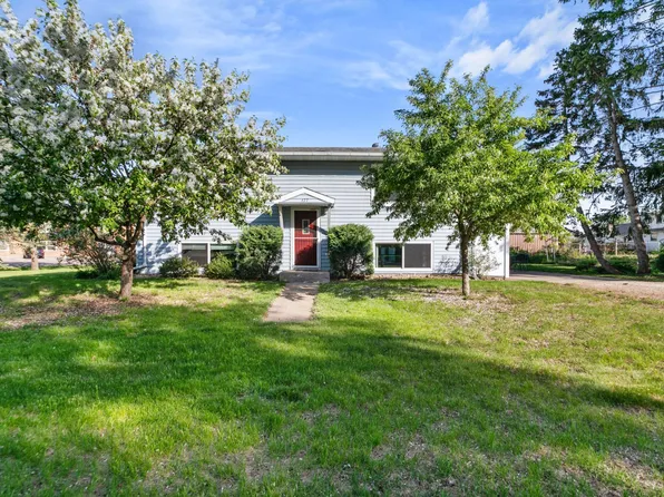 477 Sycamore St, Prescott, WI 54021