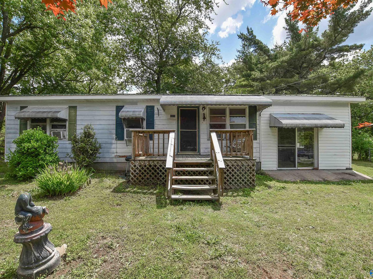 1013 Woodall St, Albertville, AL 35951 Zillow