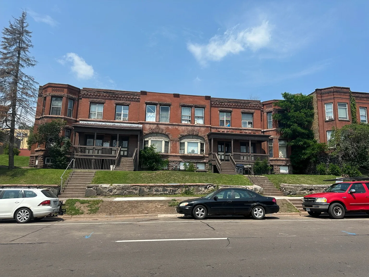 1 bed, 1.0 bath, $950 — Photo 4
