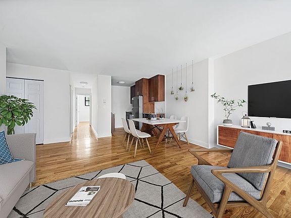 3rd image of 134 Baltic St Unit 3C
