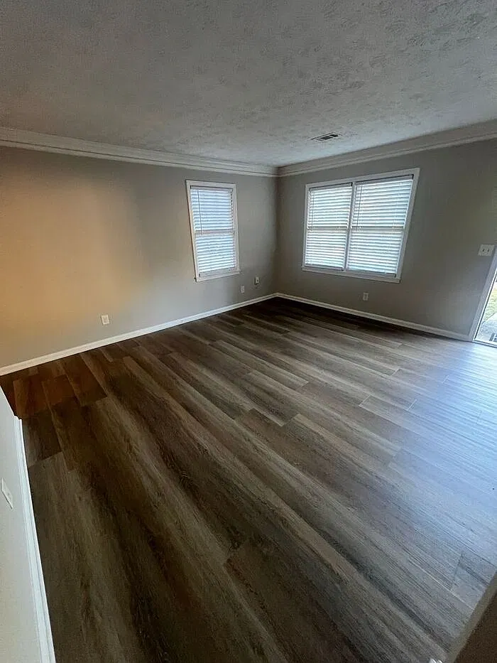 2 bed, 1.0 bath, 900 sqft, $1,299 — Photo 4