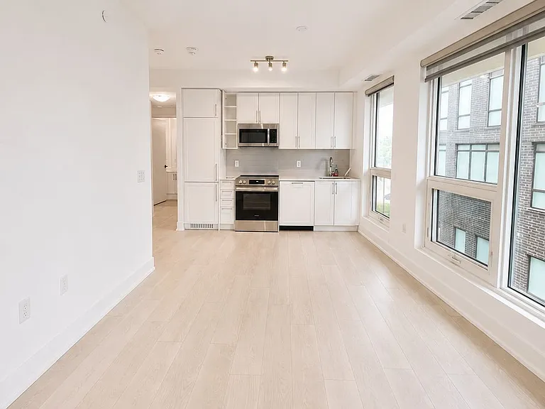 2450 Old Bronte Rd #217 — Photo 16