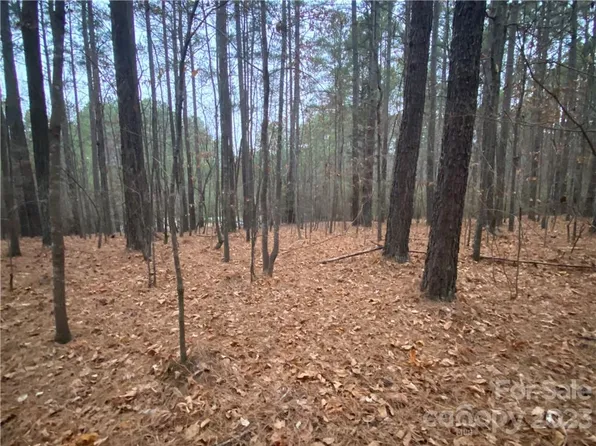 5848 Longshore Dr, Granite Falls, NC 28630