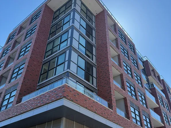 1635 Military Trl, Toronto, ON