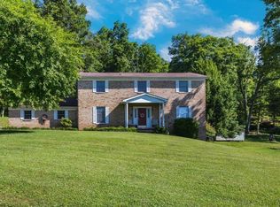 540 Lakeview Dr, HUNTINGTON, WV 25704