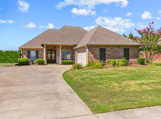 100 Merrimac Way, Canton, MS 39046