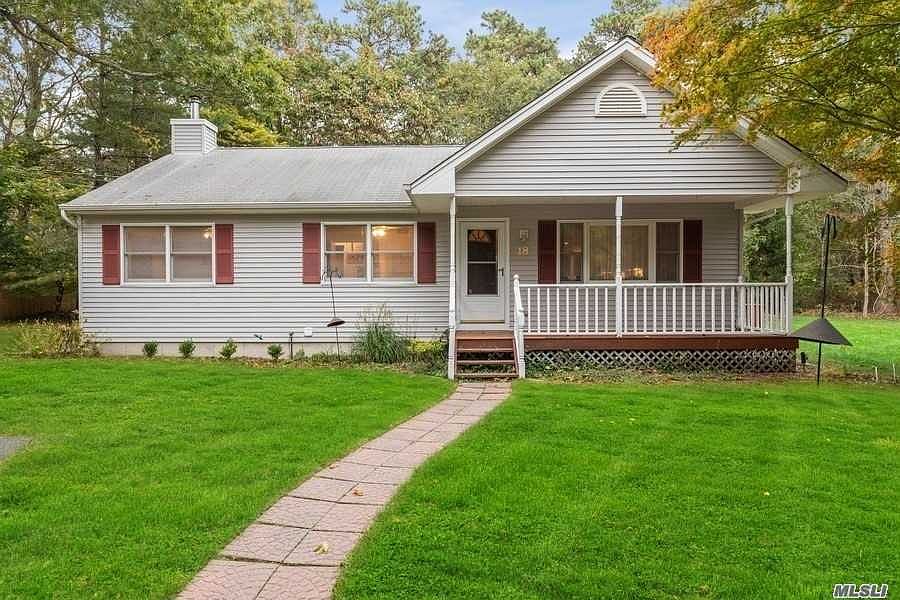 1st image of 18 Cora Ct