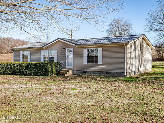 2nd image of 672 Whickerville Rd