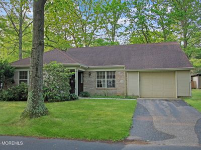 612 Petunia Lane S, Manchester Township, NJ, 08759