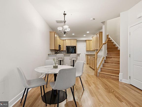 4th image of 13624 Dover Cliffs Pl