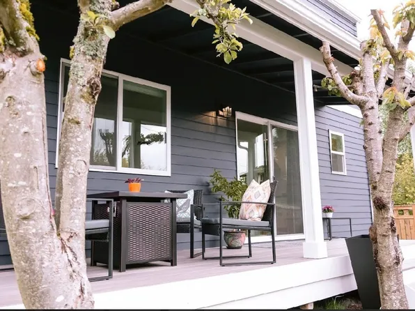 7538B Mary Ave NW, Seattle, WA 98117