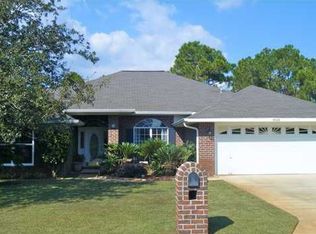 5028 Lantana Dr, Gulf Breeze, FL 32563