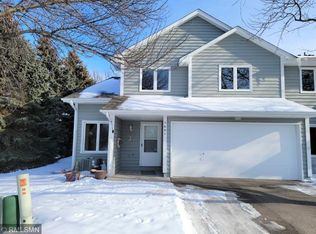 1601 Geske Rd, Chaska, MN 55318