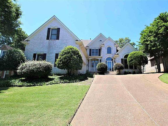 2nd image of 1283 Winter Springs Ln