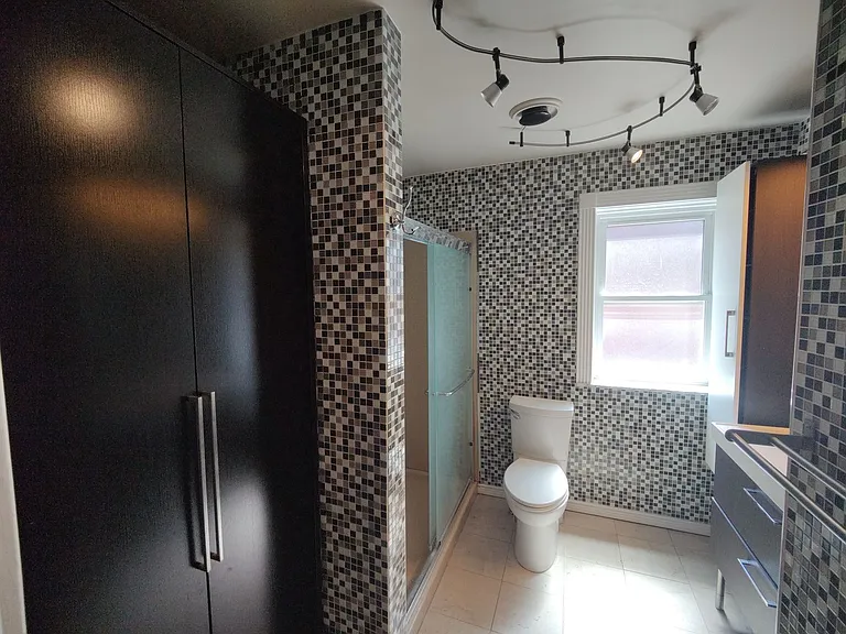 7924 Delmar Blvd — Photo 11