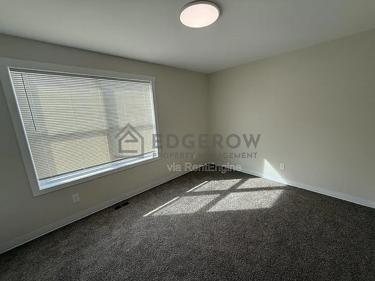 1014 Lafayette Ave SE #2 — Photo 8