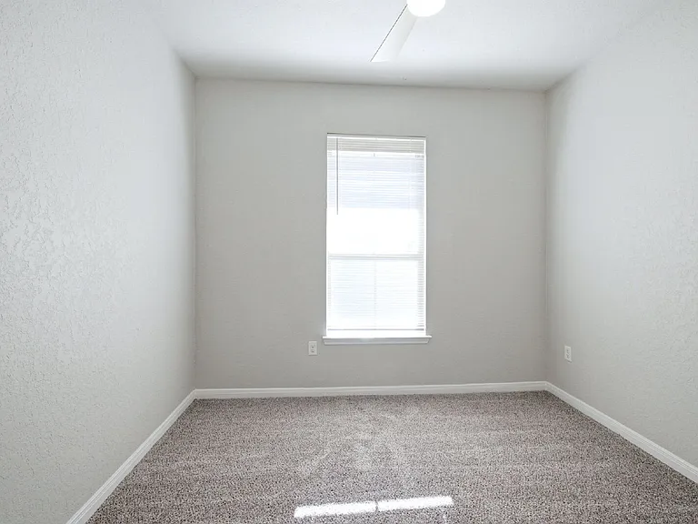 5950 Larkspur Valley — Photo 27