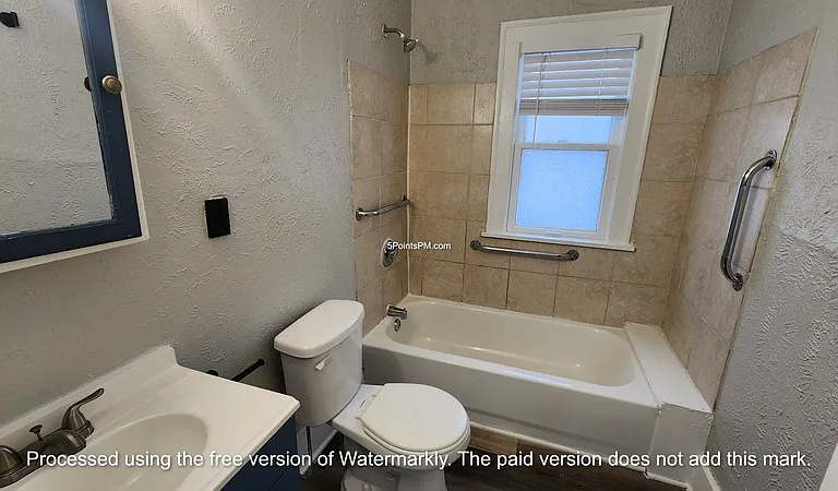 2797 E 125th St #1 — Photo 5