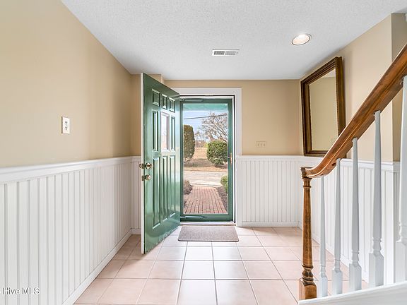 5th image of 2 Old Fish Hatchery Road #2