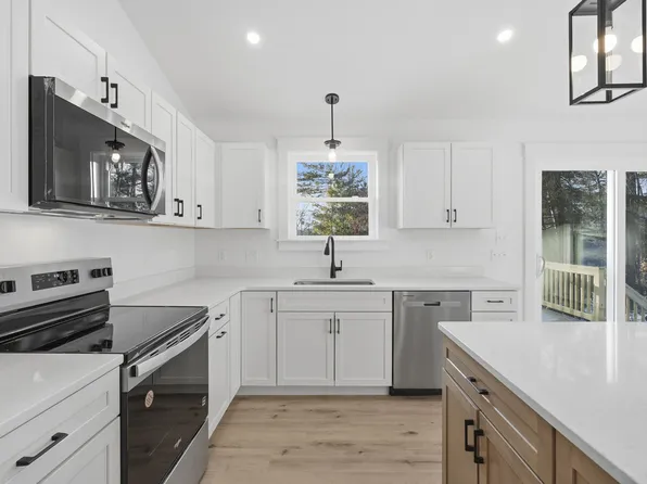 1192 Meadow Road, Casco, ME 04015