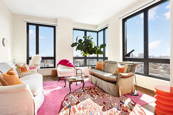 Rented by Compass | media 14