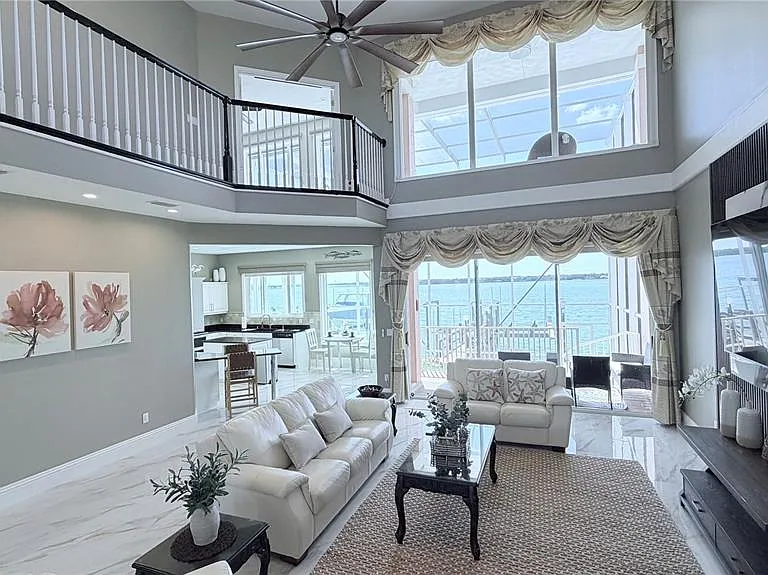 218 Sand Key Estates Dr — Photo 12