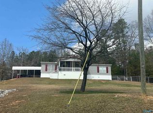 15 E Dorough St, Steele, AL 35987