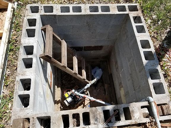 5th image of 3505 S James Rd