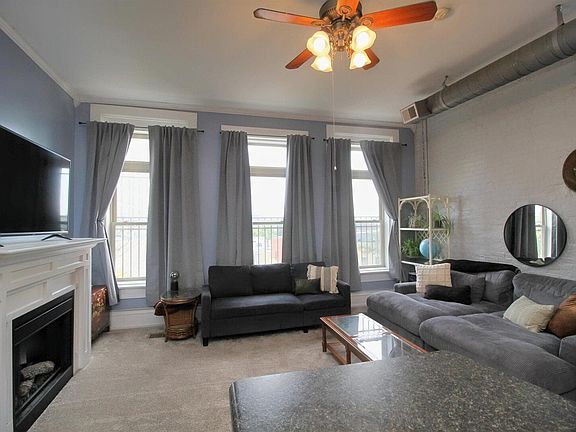 5th image of 1623 2nd Ave Suite 300