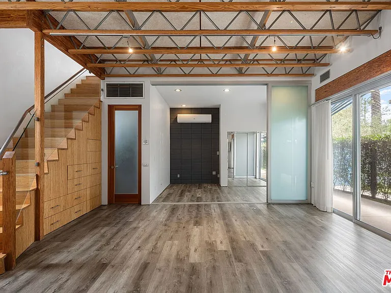 621 San Juan Ave #A — Photo 8