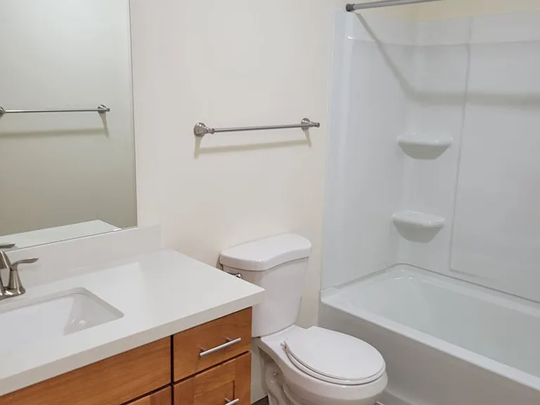 Tamarac Apartments — Photo 17