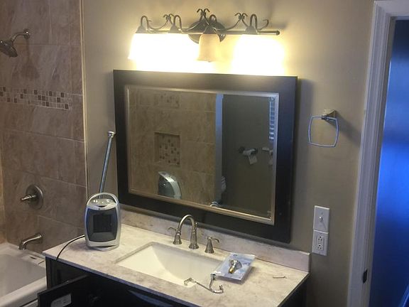 1481A Bathroom Vanity
