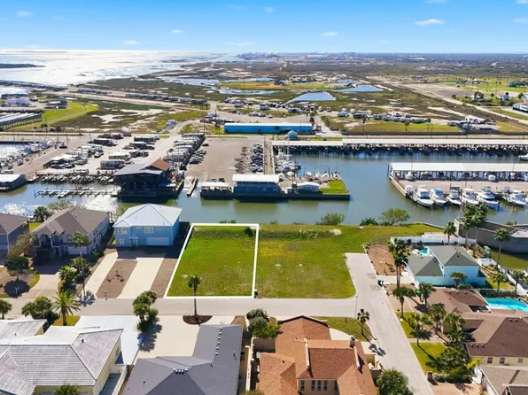 117 Bay Ct, Aransas Pass, TX 78336