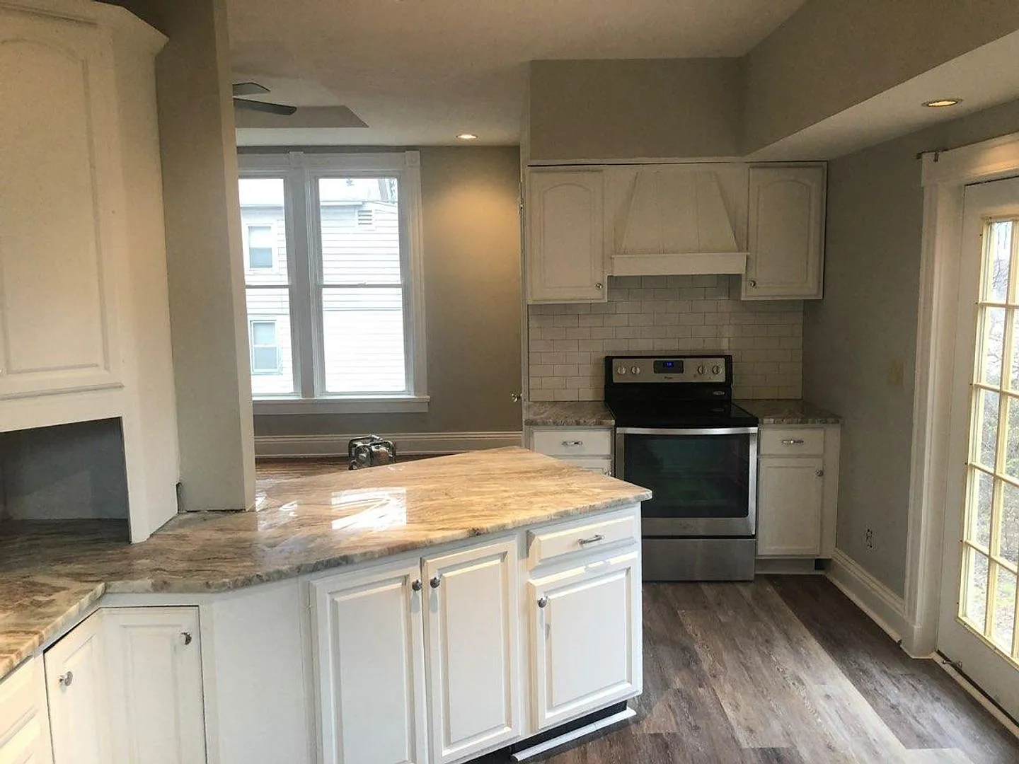 Coming Soon_ Remodeled 3 Bd/1 Bth Home In Avondale — Photo 3