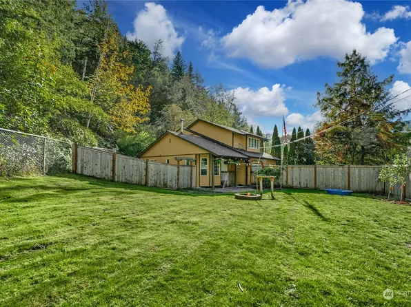 14638 450th Avenue SE, North Bend, WA 98045