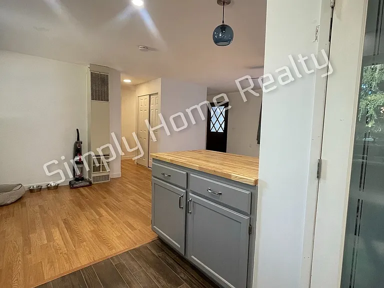 7808 Pamela Ct SE — Photo 6