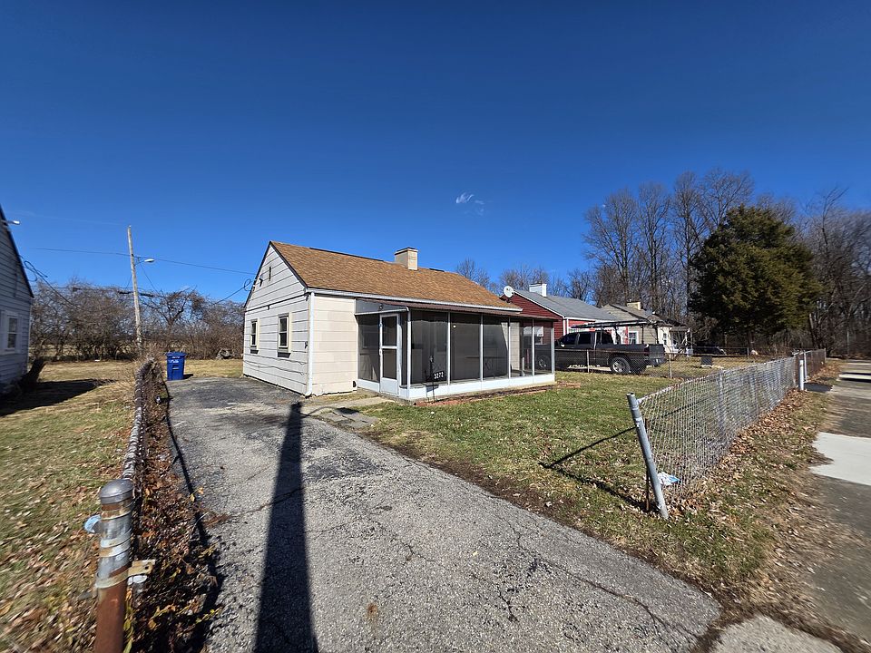 1st image of 3272 E 12th Ave