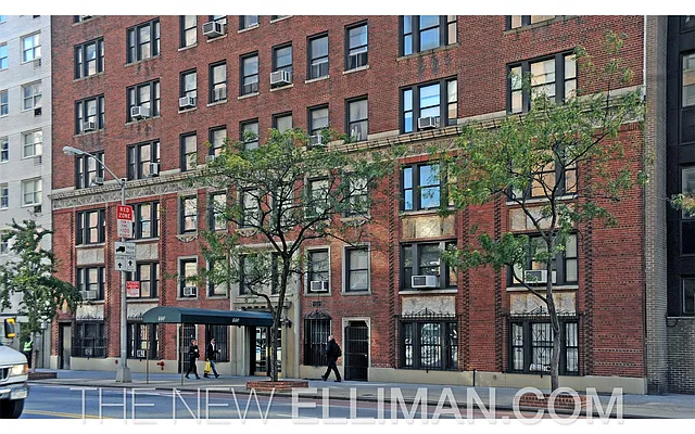 Rented by Douglas Elliman | media 22