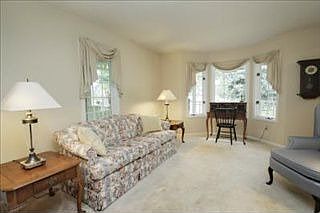 3rd image of 3023 Muirfield Dr