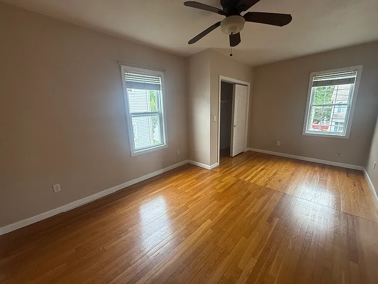 160 Jones St #2 — Photo 5