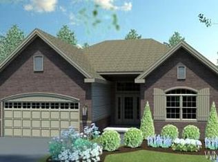 5490 Cooper Rdg, Hamburg, NY 14075