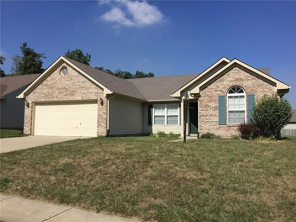 6726 Blackthorn Dr photo 1