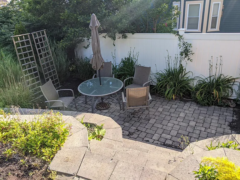 1008 Main St #1 — Photo 13