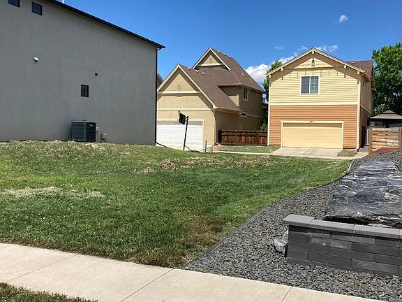 5th image of 232 Pascal St