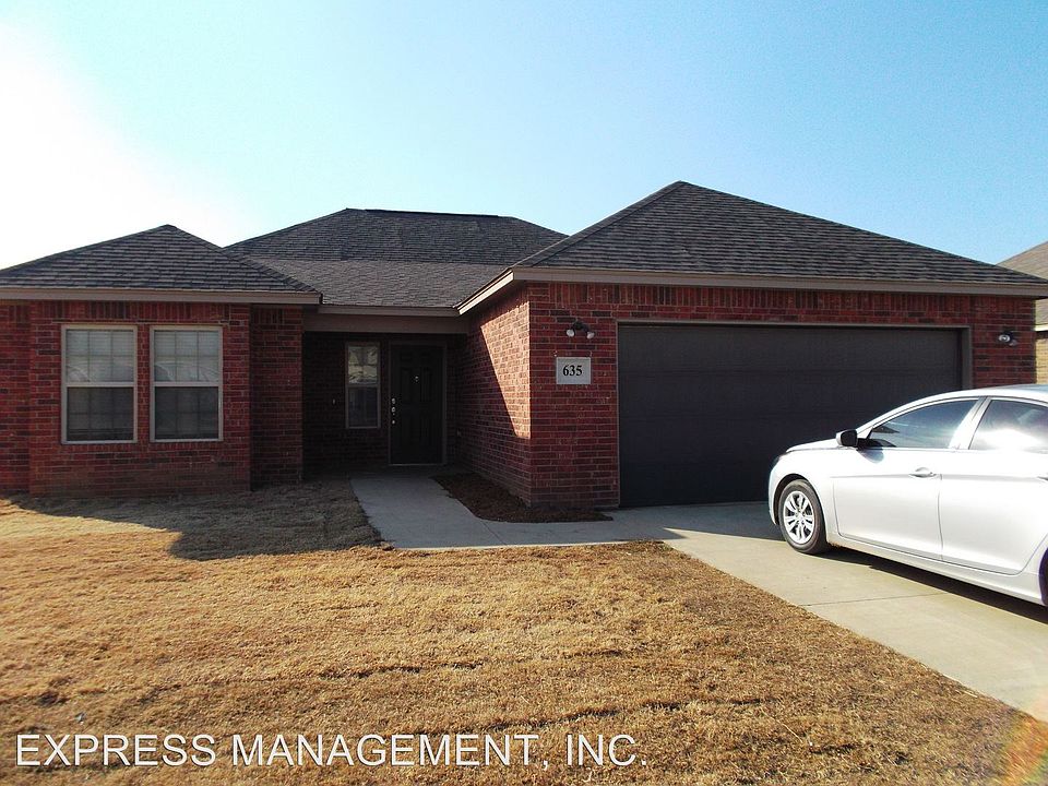 1st image of 635 Lone Oak Dr