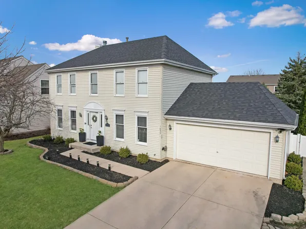 1632 S Hampton Dr, Aurora, IL 60506