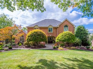 118 Lexington Dr, Mcmurray, PA 15317