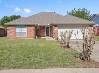 1724 Hazelwood Dr, Norman, OK 73071
