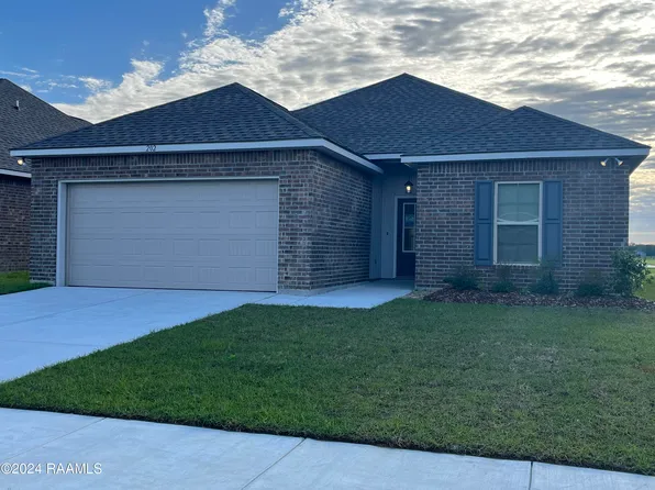 202 Stockbridge Ln, Duson, LA 70529