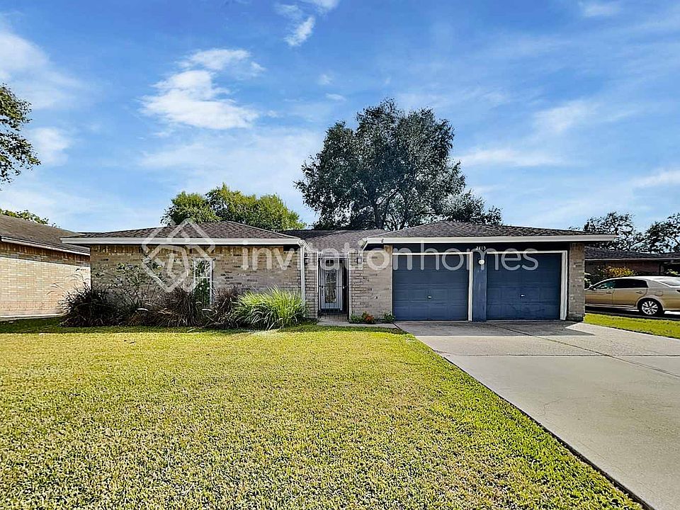 1st image of 2415 Pilgrims Bend Dr